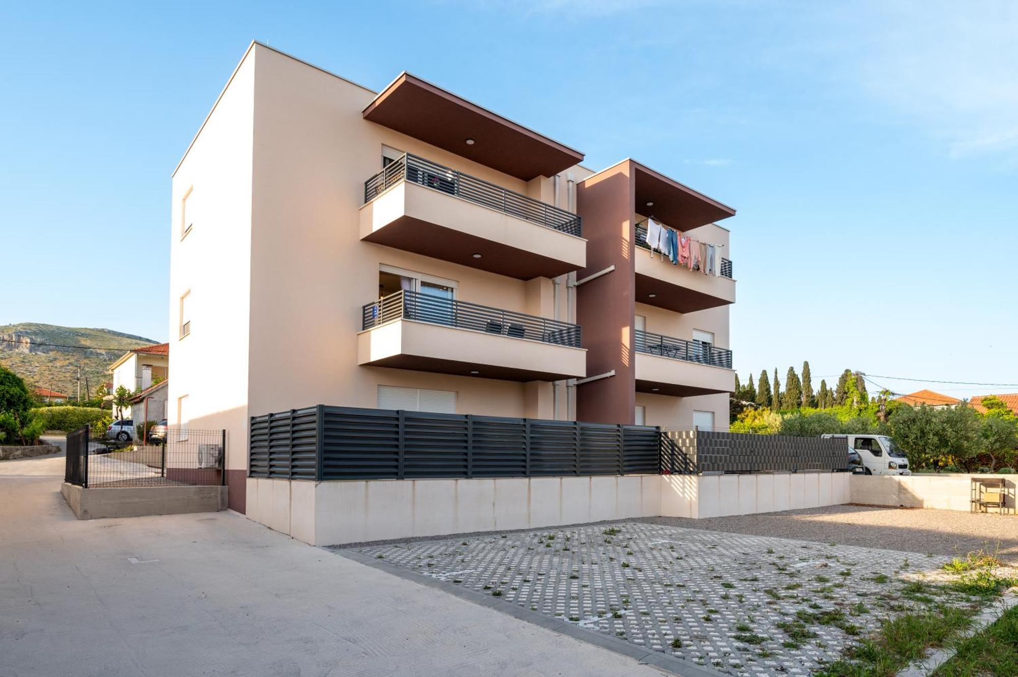 Apartment Ivi Трогір Екстер'єр фото